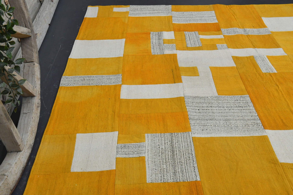 El yapımı vintage halı 216x320 cm oryantal desenli yün - üstten görünüm