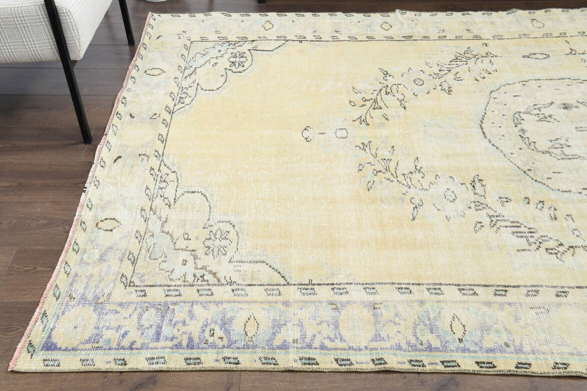 El yapımı vintage halı 183x274 cm madalyonlu desenli yün - kenar ve saçak detayı