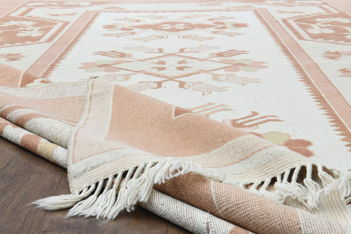 El yapımı vintage halı 188x300 cm tribal desenli yün - kenar ve saçak detayı