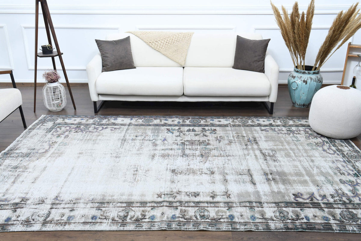 Handmade Antique Oushak Area Rug