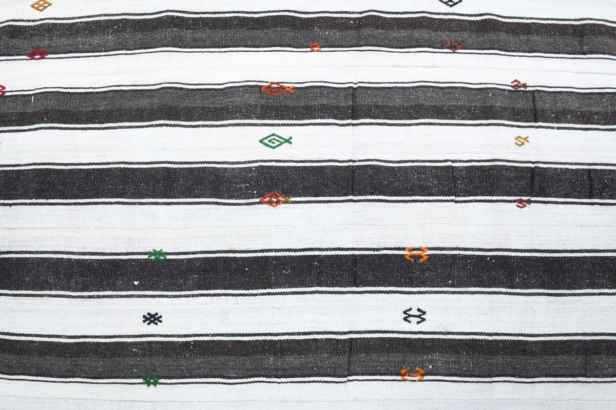 Handmade Flatweave Vintage Rug