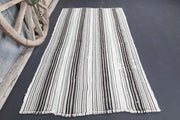 El yapımı vintage halı 122x216 cm çizgili desenli yün - detay görünümü