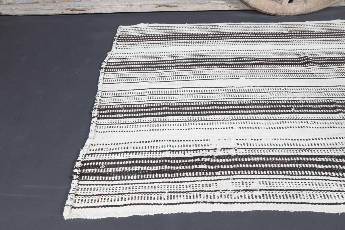 Handmade Vintage Rug