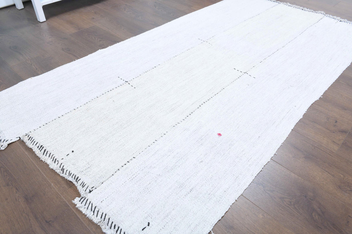 El yapımı vintage yolluk 102x211 cm düz desenli yün - kenar ve saçak detayı
