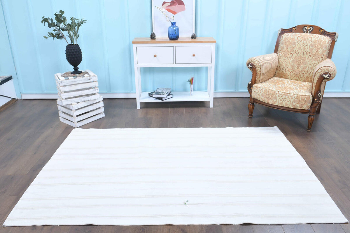 Handmade Vintage Kilim Rug