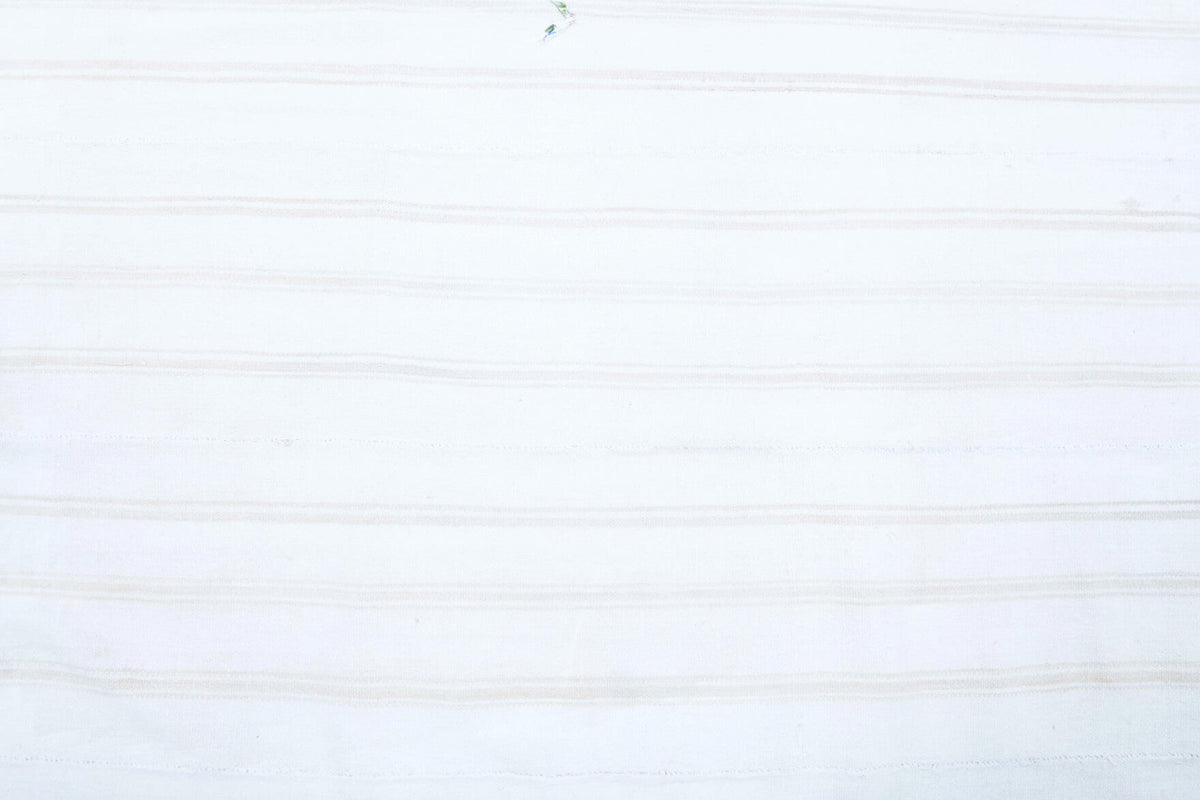 El yapımı vintage halı 142x226 cm çizgili desenli yün - mekan görünümü