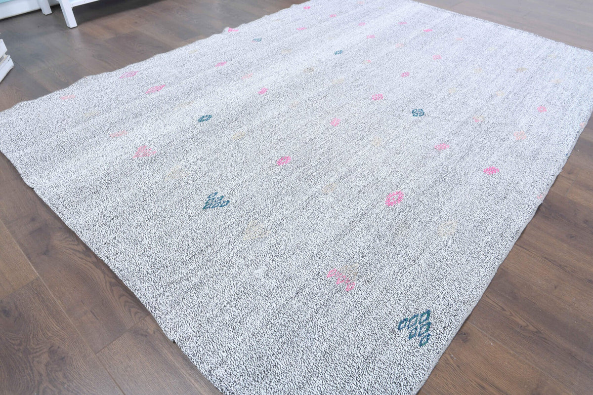 El yapımı vintage halı 157x229 cm düz desenli yün - kenar ve saçak detayı