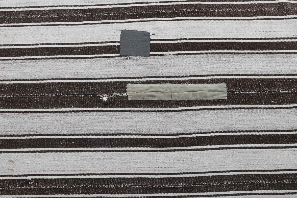 El yapımı vintage halı 155x188 cm çizgili desenli yün - mekan görünümü