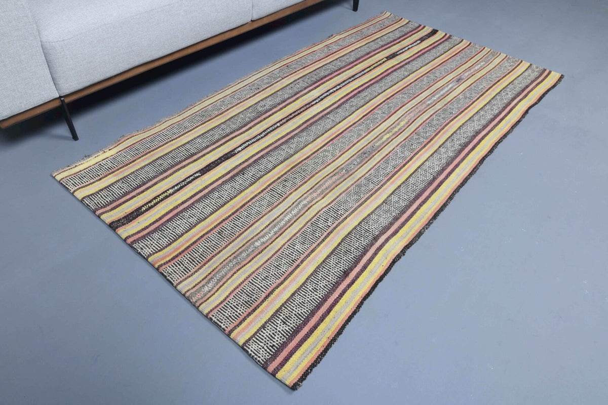 El yapımı vintage halı 107x203 cm çizgili desenli yün - yakın çekim doku detayı