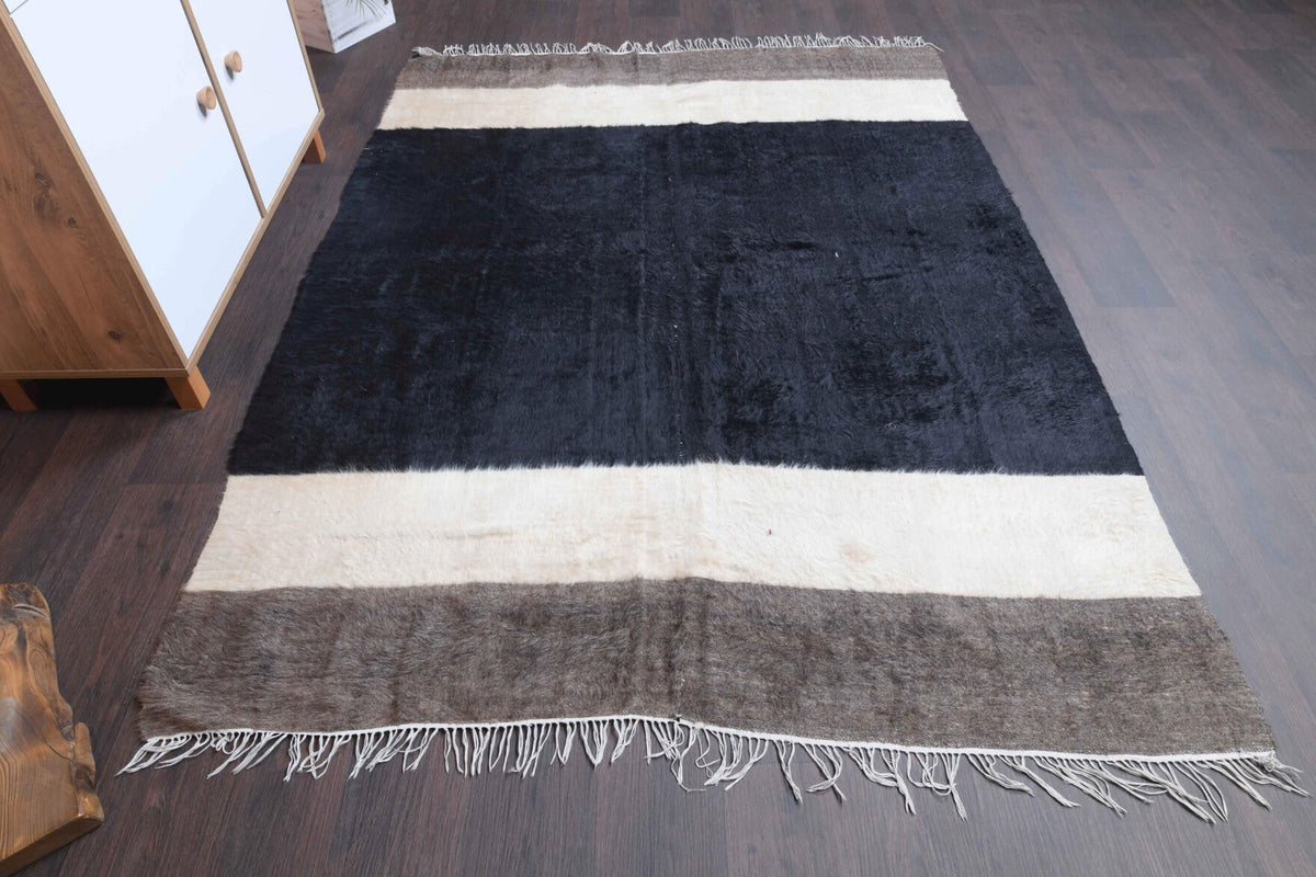 El yapımı vintage halı 157x216 cm çizgili desenli yün - yakın çekim doku detayı