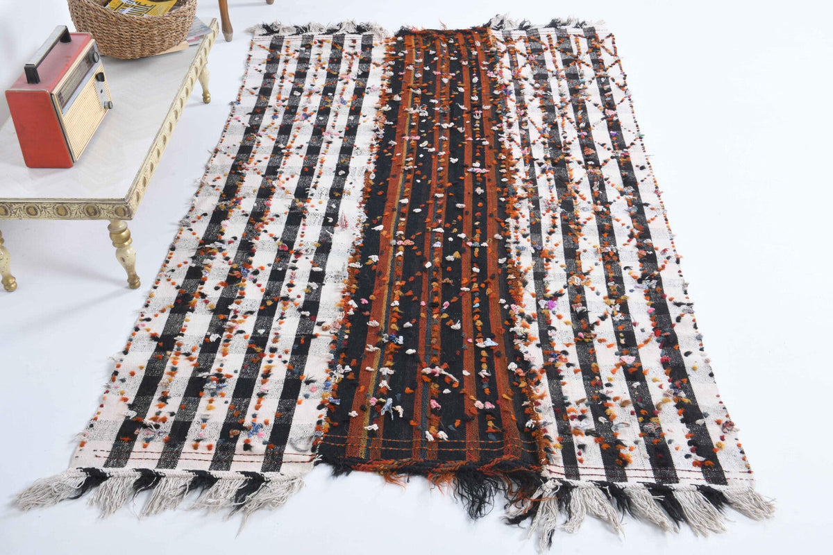 1960'lardan Anadolu kökenli ikat desenli el dokuma vintage kilim, 132x217 cm