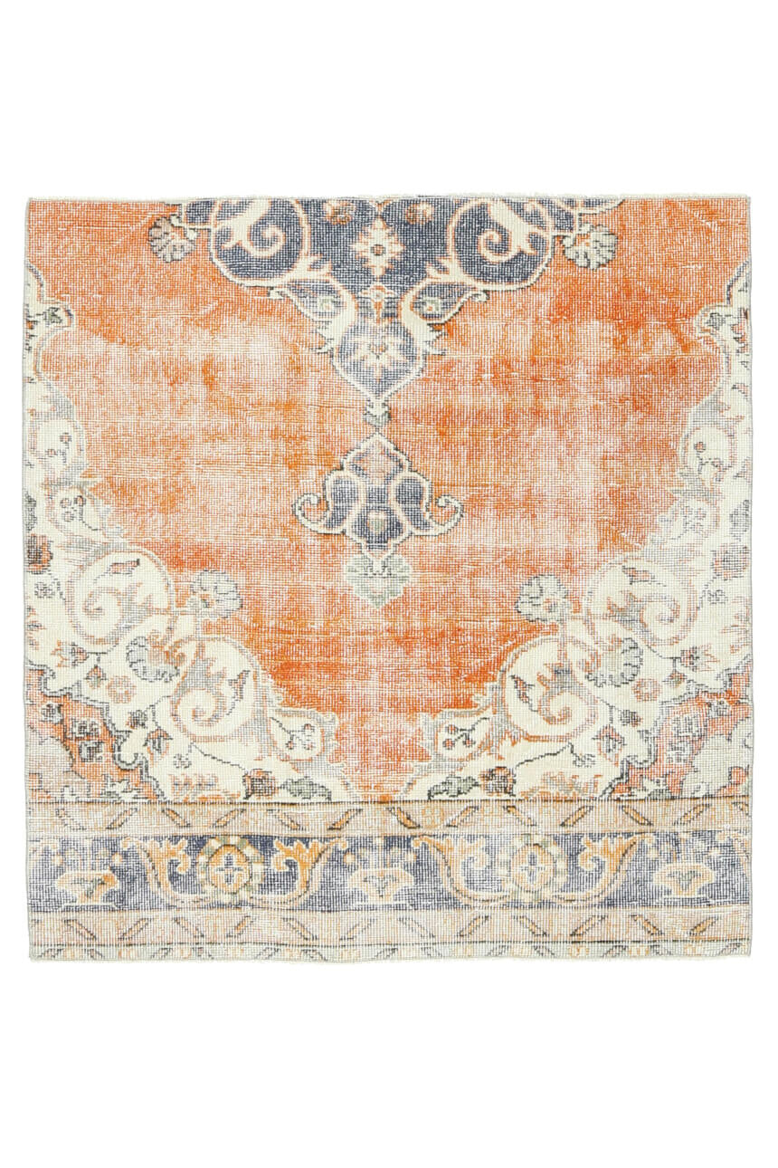 Vintage Halı 132x137 cm