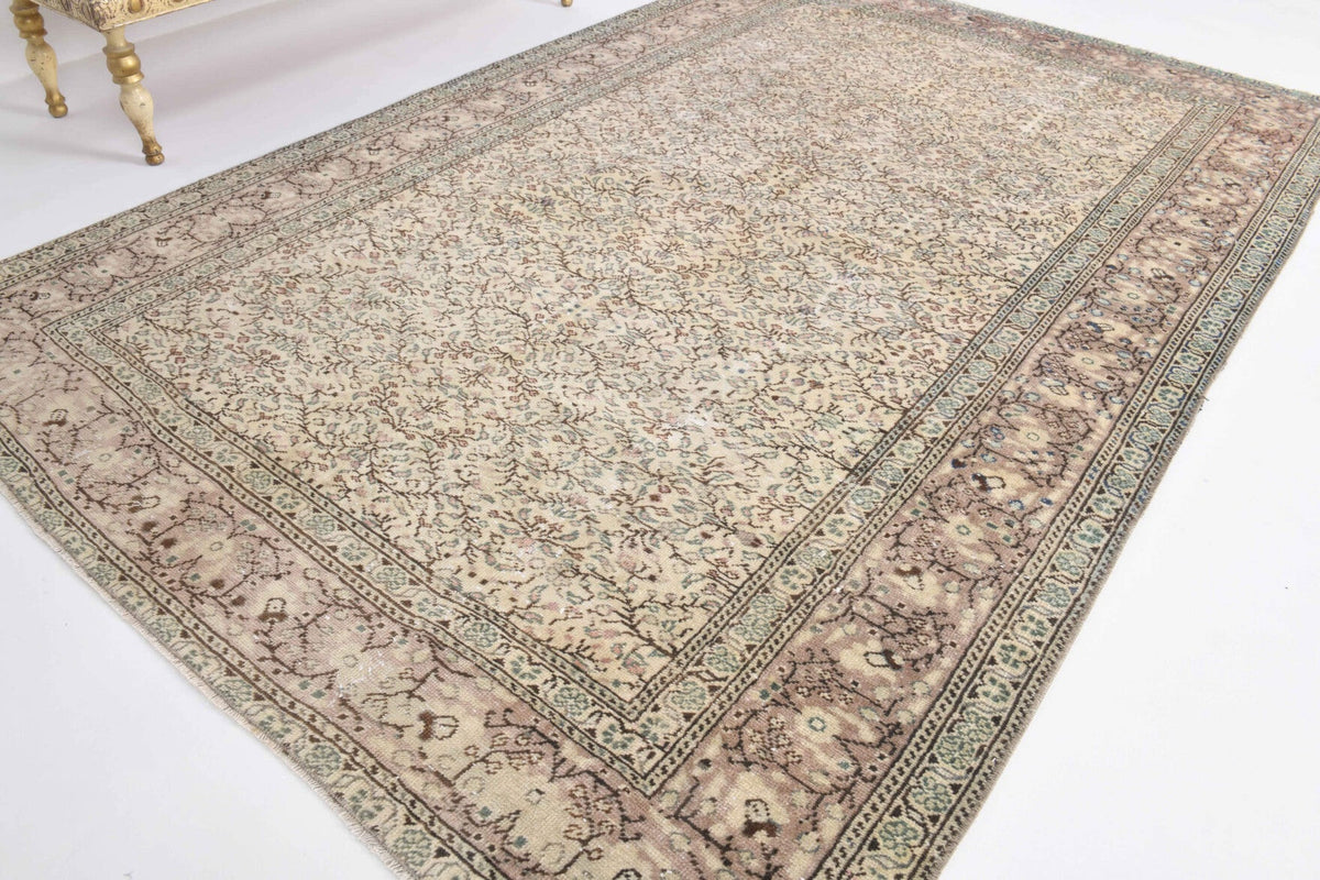 Handmade Vintage Hereke Rug
