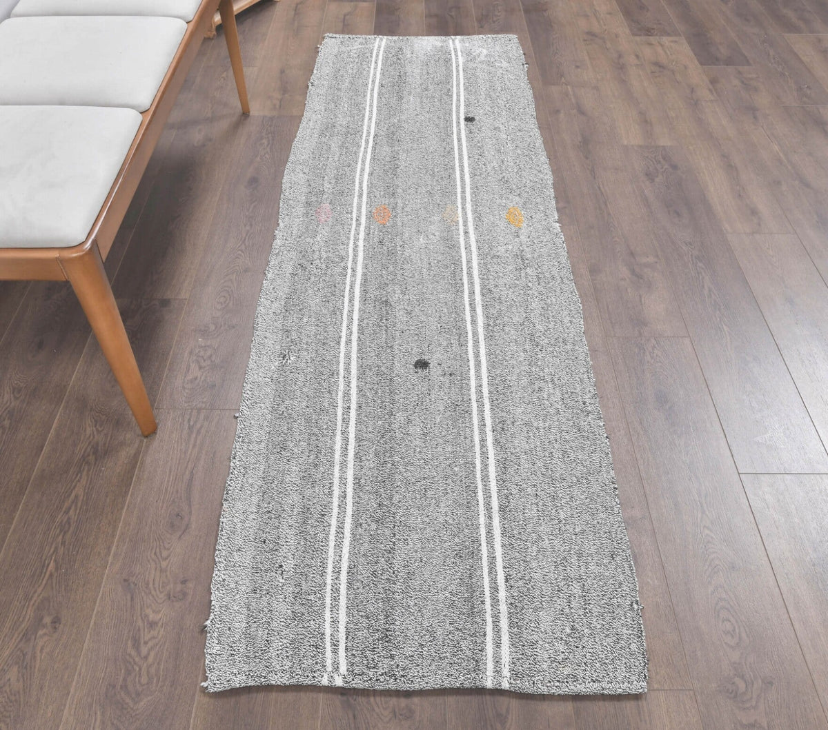 El yapımı vintage halı 71x234 cm tribal desenli yün - yakın çekim doku detayı