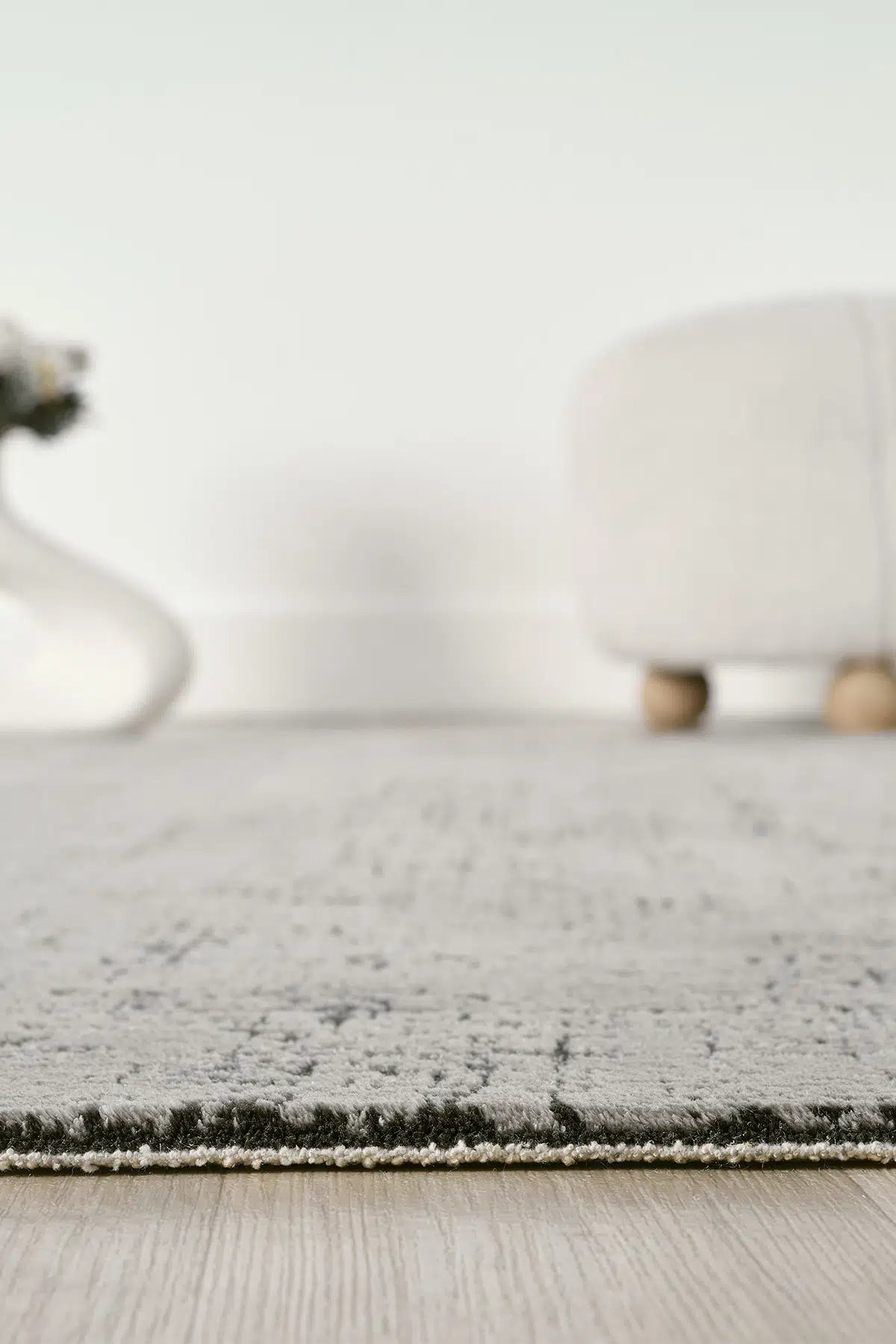 Antrasit Modern Mimari Çizgili Prestij Salon Halısı - 8080AI