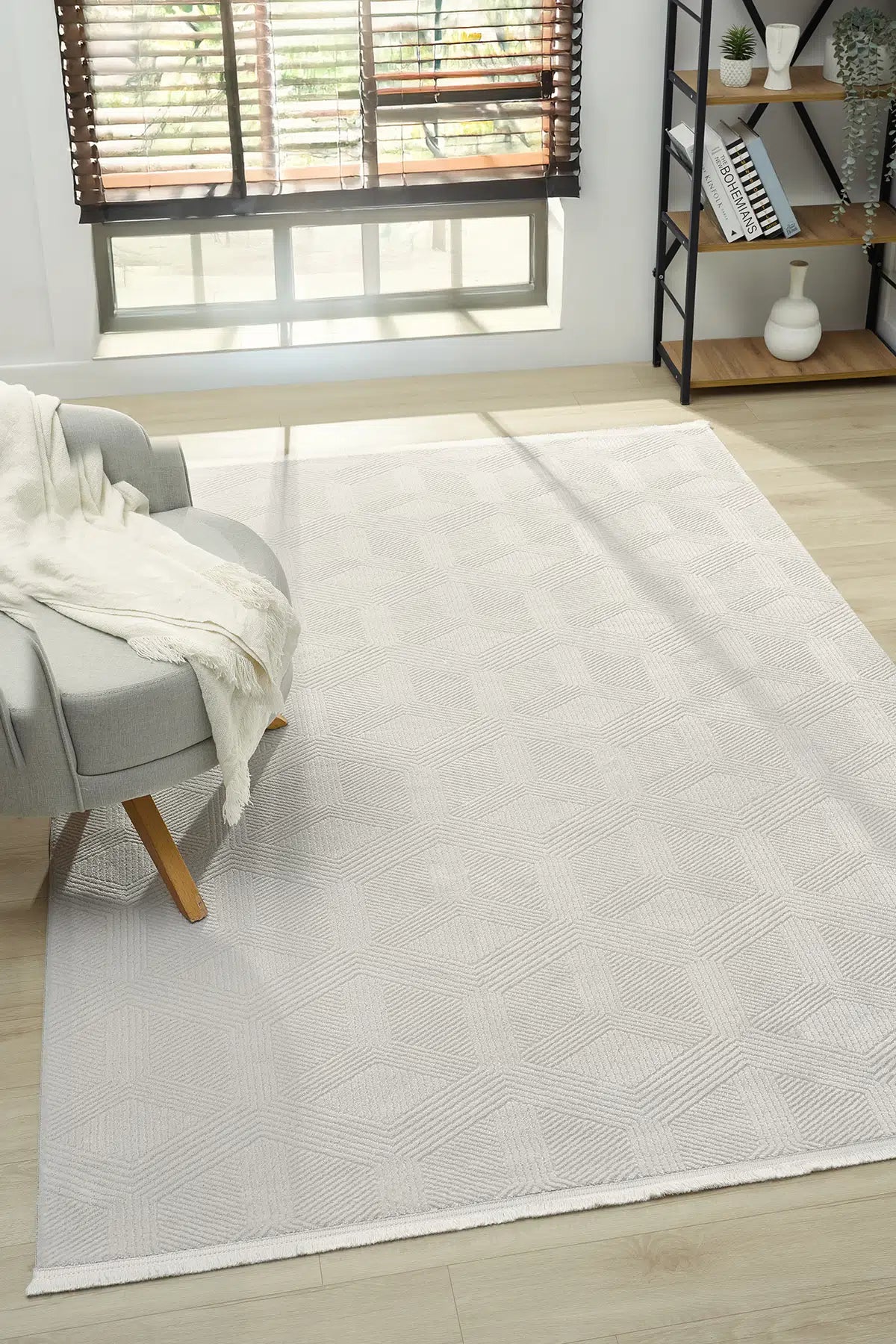 Beyaz Geleneksel Motifli Modern Salon Halısı - 4006BM