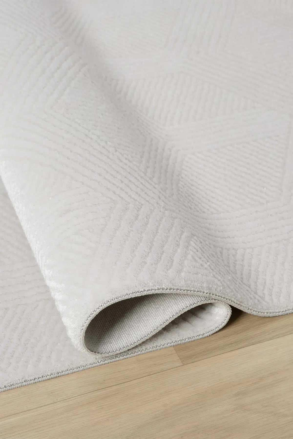 Beyaz Geleneksel Motifli Modern Salon Halısı - 4006BM