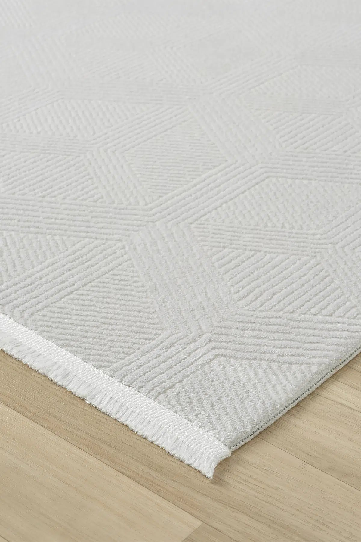 Beyaz Geleneksel Motifli Modern Salon Halısı - 4006BM