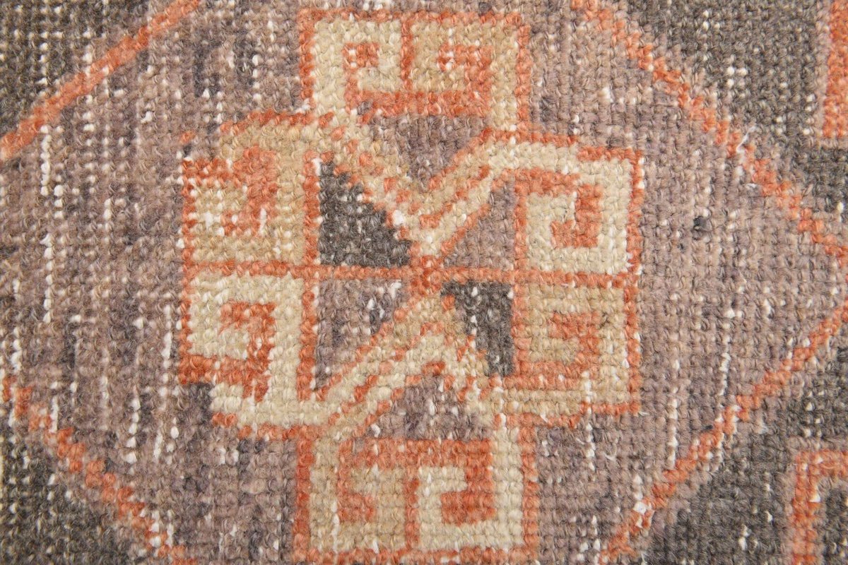 El yapımı vintage yolluk 76x262 cm geometrik desenli yün - farklı açıdan görünüm