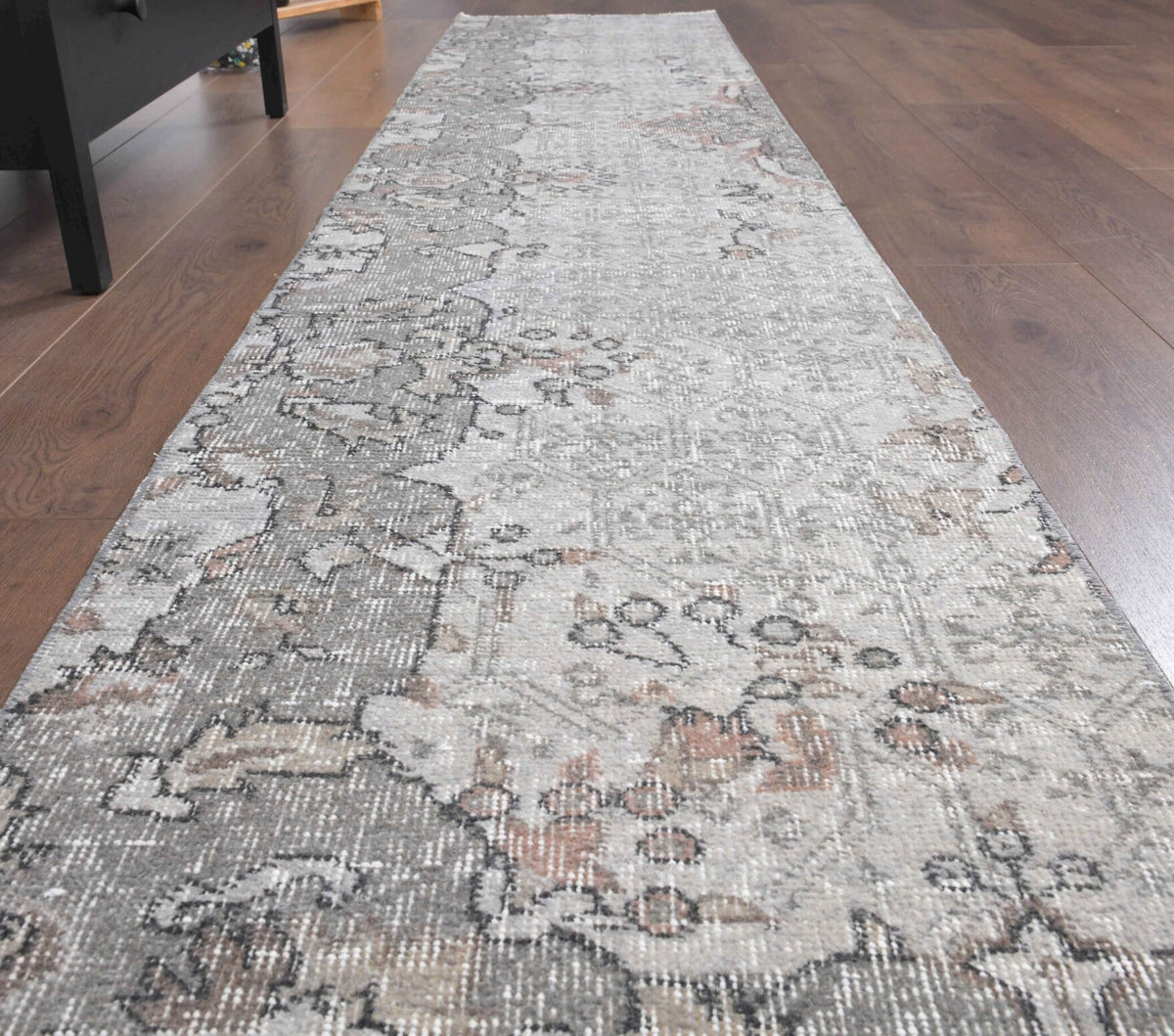 El yapımı vintage yolluk 61x295 cm çiçek desenli desenli yün - yakın çekim doku detayı