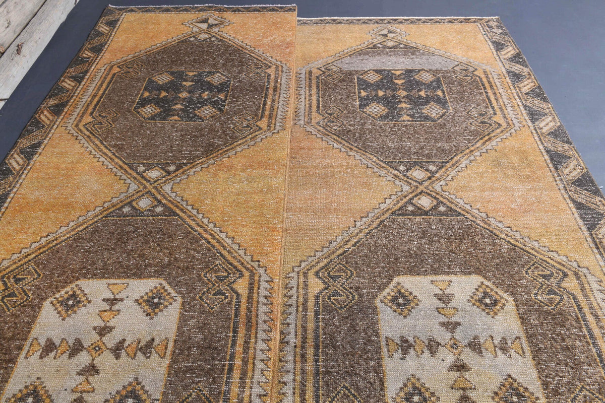 El yapımı vintage halı 198x384 cm dikişli desenli yün - üstten görünüm