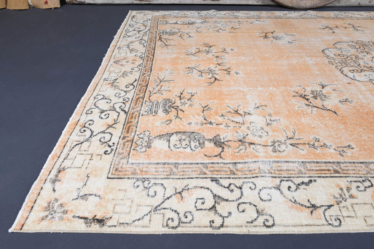 El yapımı vintage halı 218x325 cm oryantal desenli yün - yakın çekim doku detayı