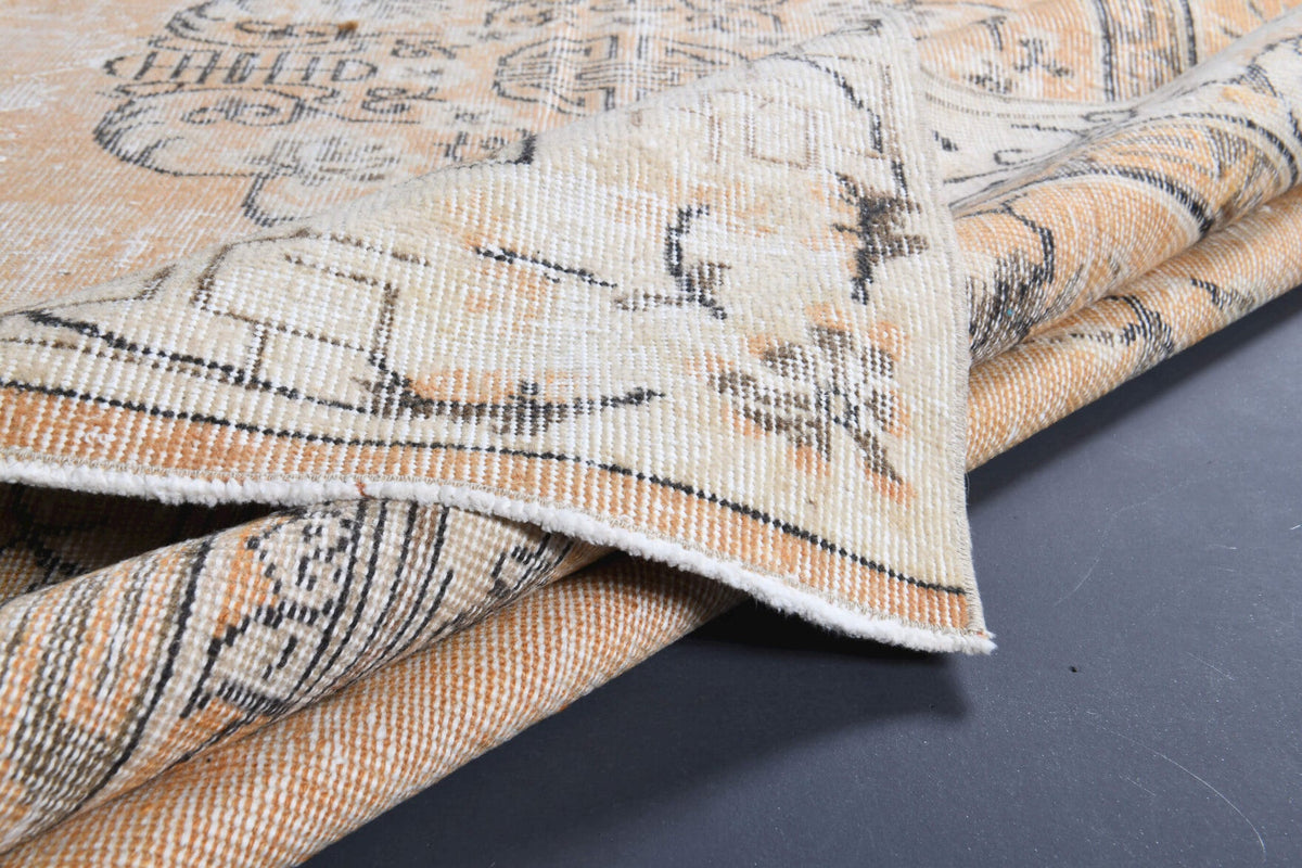 El yapımı vintage halı 218x325 cm oryantal desenli yün - üstten görünüm
