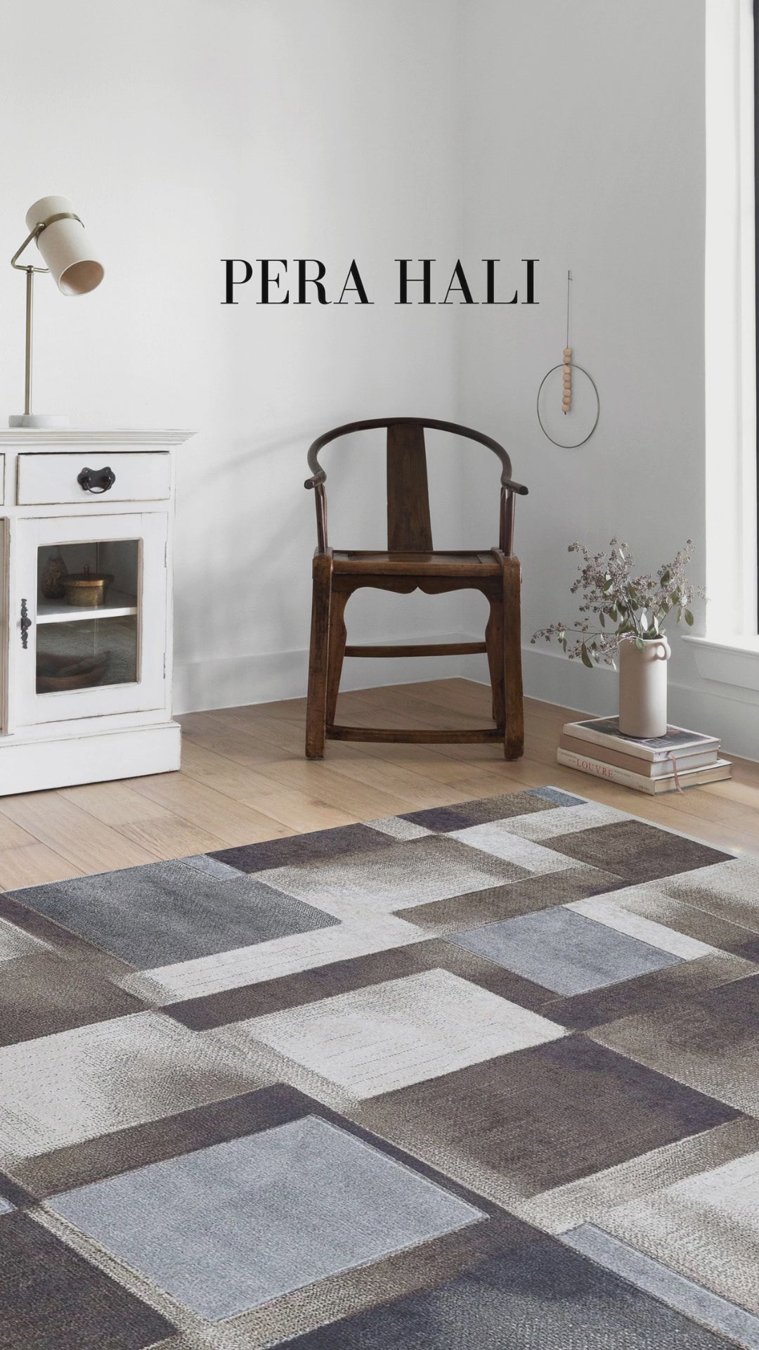 Load video: Pale Pink Cream Beige Geometric Patterned Kilim Rug