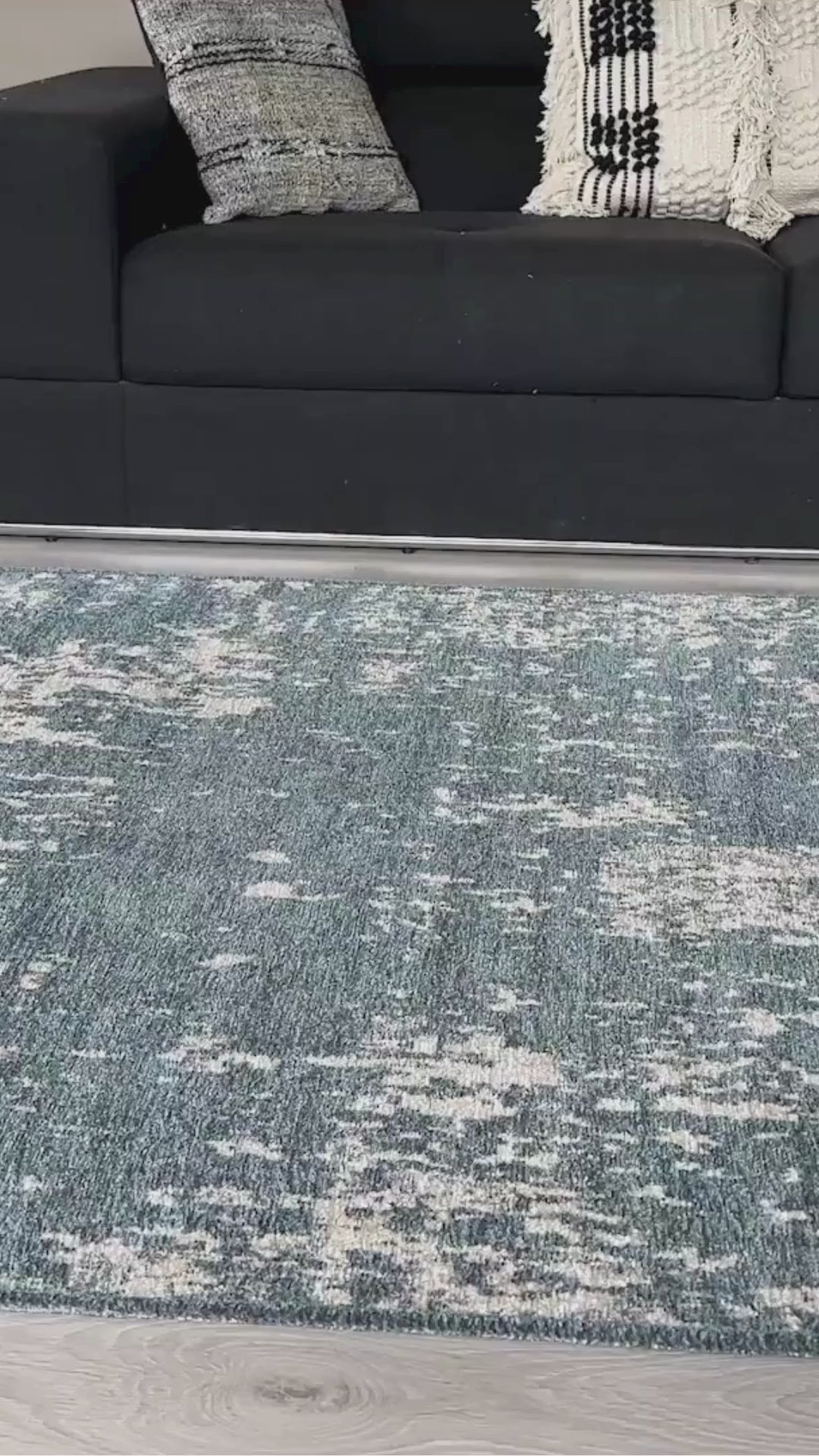 Videoyu yükle: Açık Mavi &amp; Gümüş Gri Çift Taraflı Halı