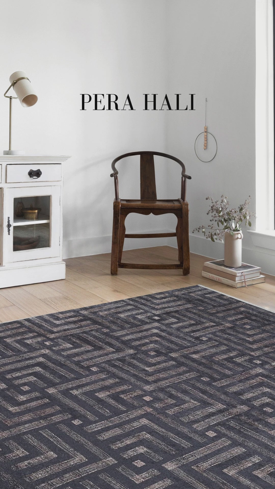 Load video: Pale Pink Cream Beige Geometric Patterned Kilim Rug