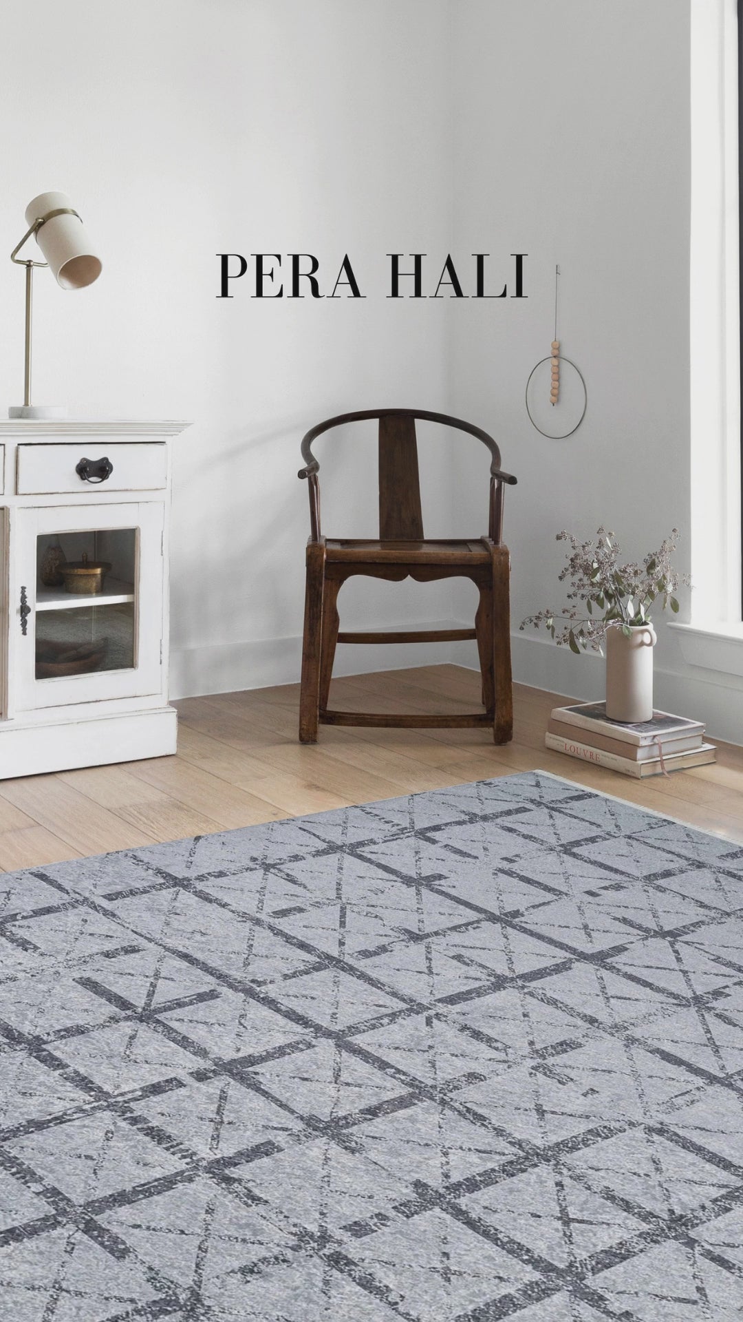 Load video: Pale Pink Cream Beige Geometric Patterned Kilim Rug
