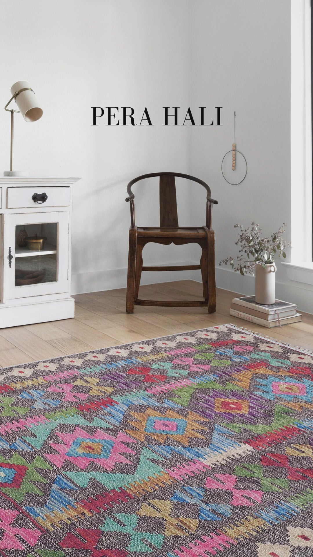 Load video: Pale Pink Cream Beige Geometric Patterned Kilim Rug