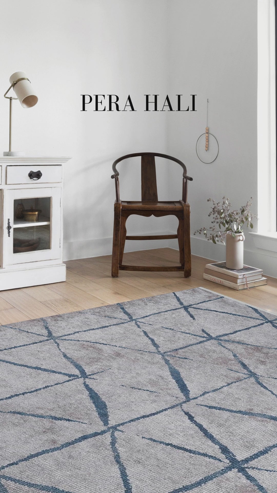 Load video: Pale Pink Cream Beige Geometric Patterned Kilim Rug