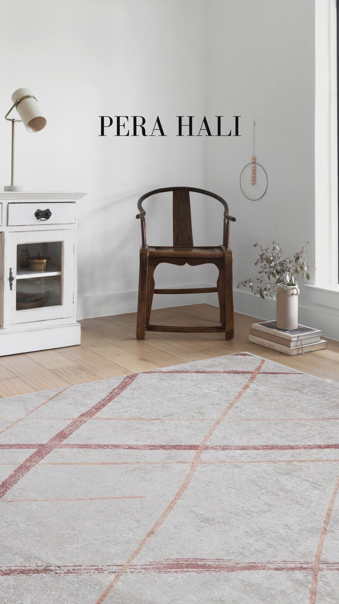 Load video: White Moroccan Style Kilim Rug - SH1910B