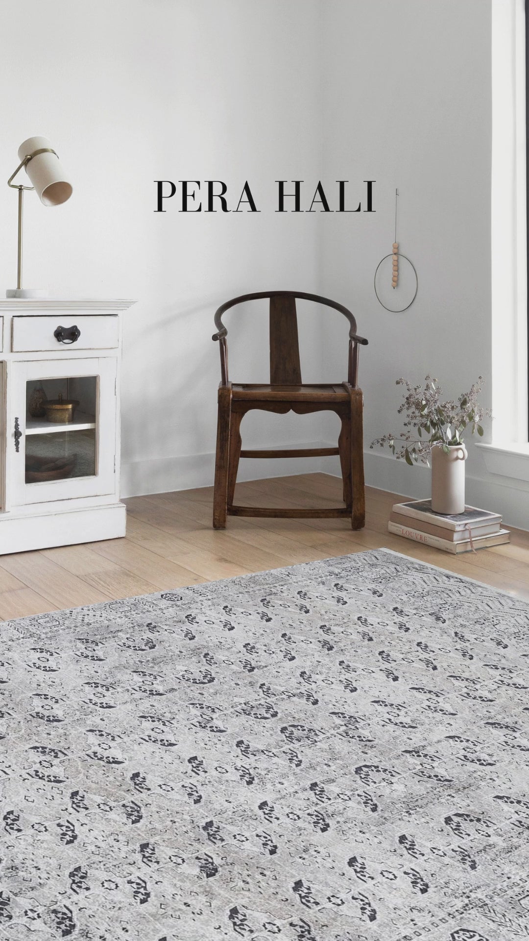 Videoyu yükle: Gümüş Geometrik Desenli Kilim Halı