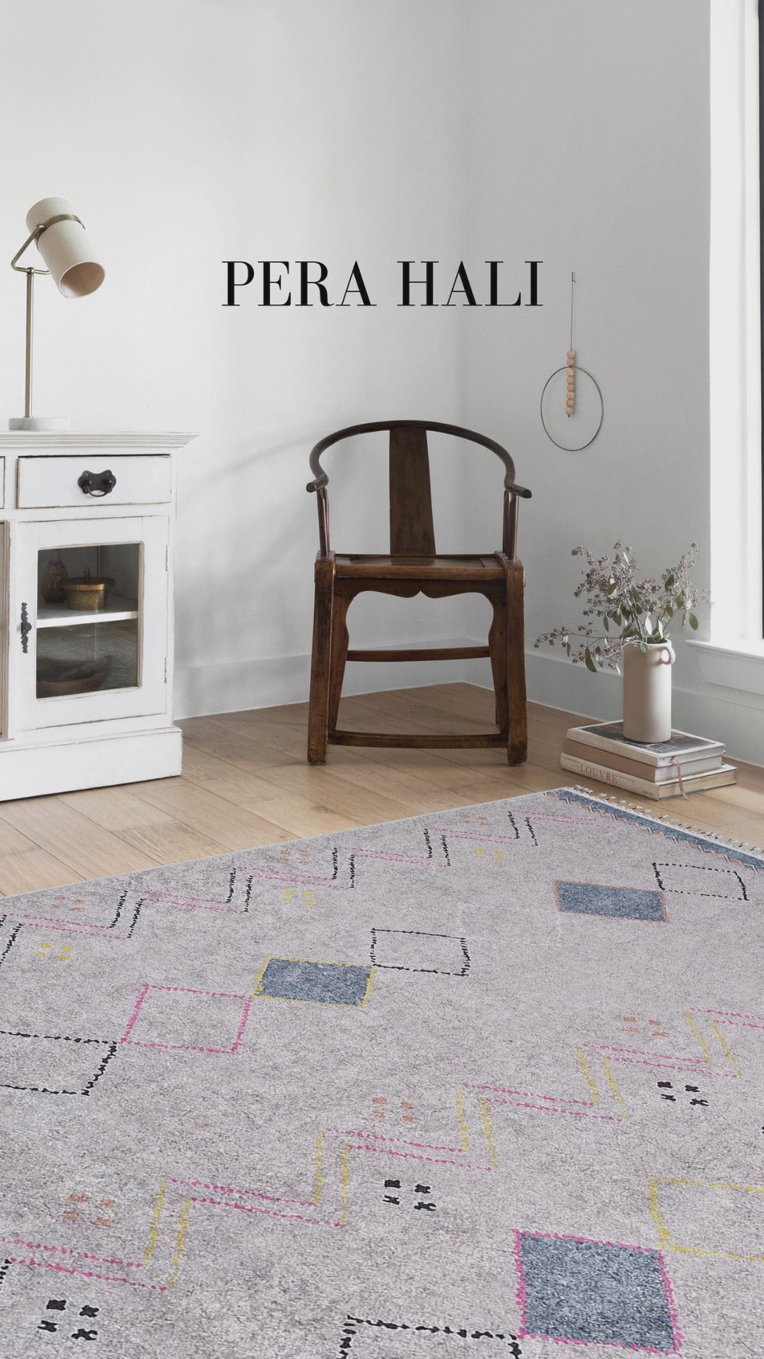 Load video: Pale Pink Cream Beige Geometric Patterned Kilim Rug