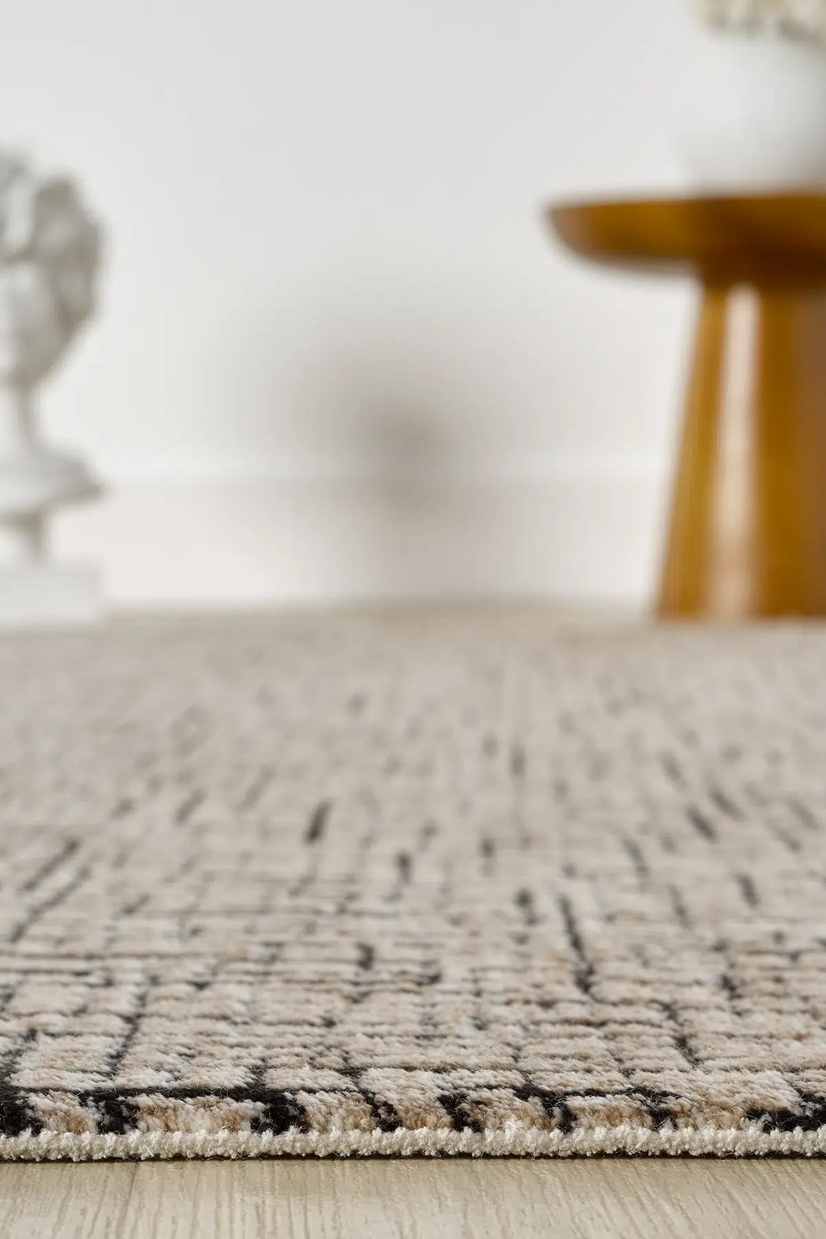 Düz Kahve Dokulu Modern Halı