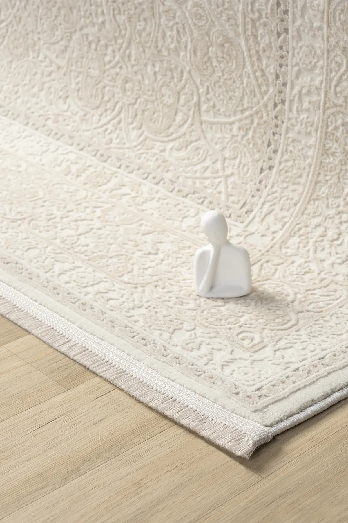 Bej Leke Tutmaz Dokulu Minimal Modern Halı - 12005BS
