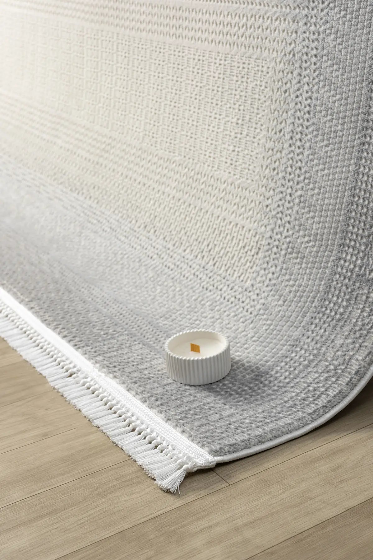 Gri Leke Tutmaz Dokulu Minimal Modern Halı - 12006GS