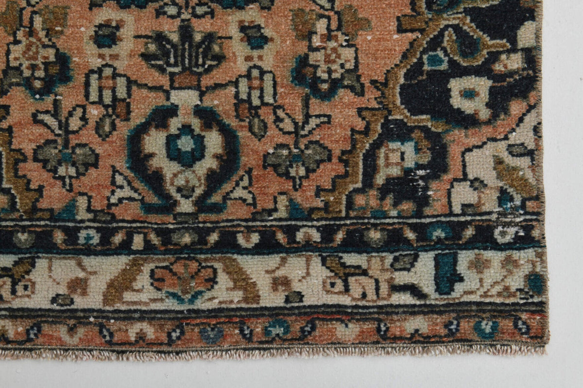 El yapımı vintage yolluk 71x320 cm oryantal desenli yün - ışık altında renk detayı
