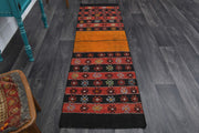 1970'lerden Anadolu kökenli oryantal desenli vintage kilim yolluk, 65x229 cm