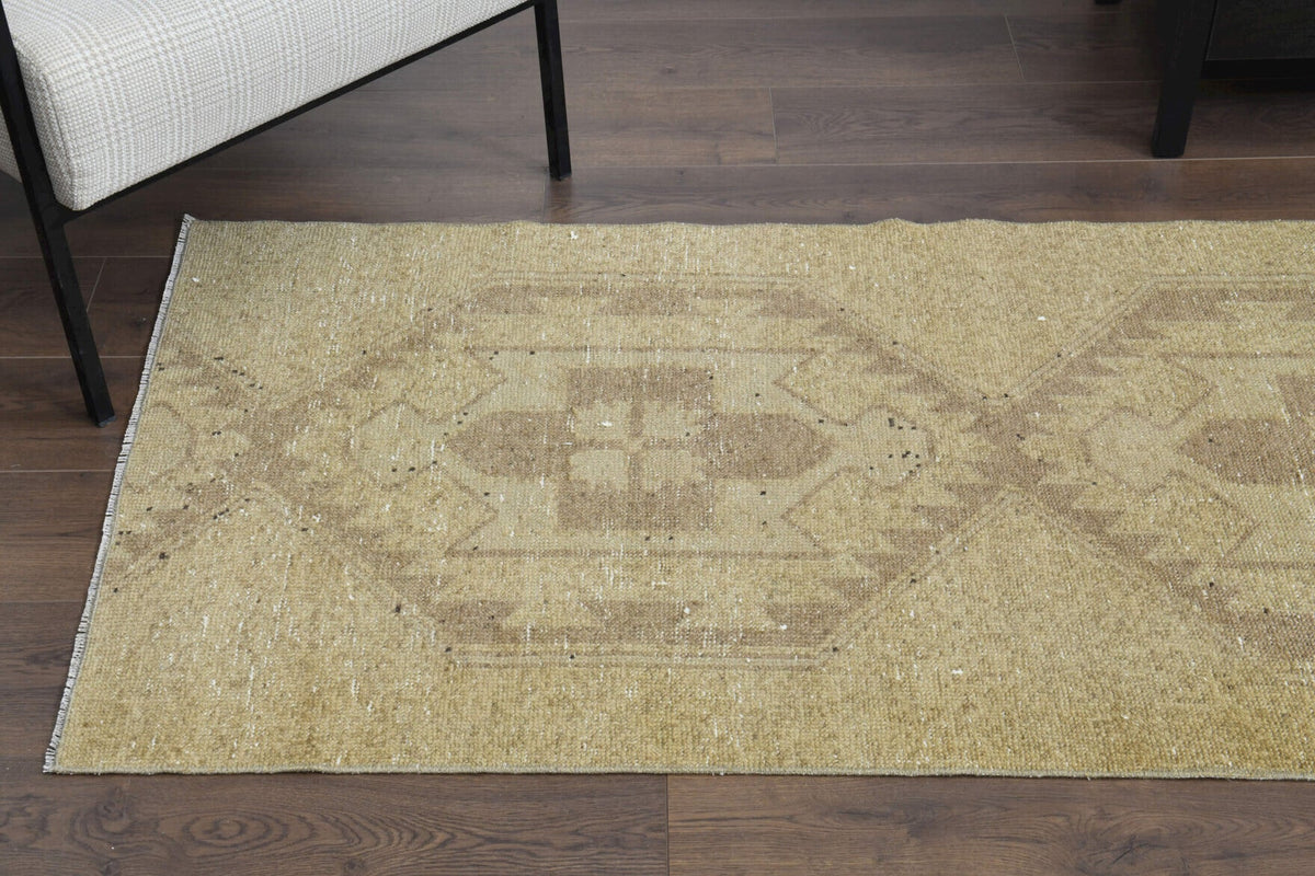 Neutral Colors Antique Runner Rug