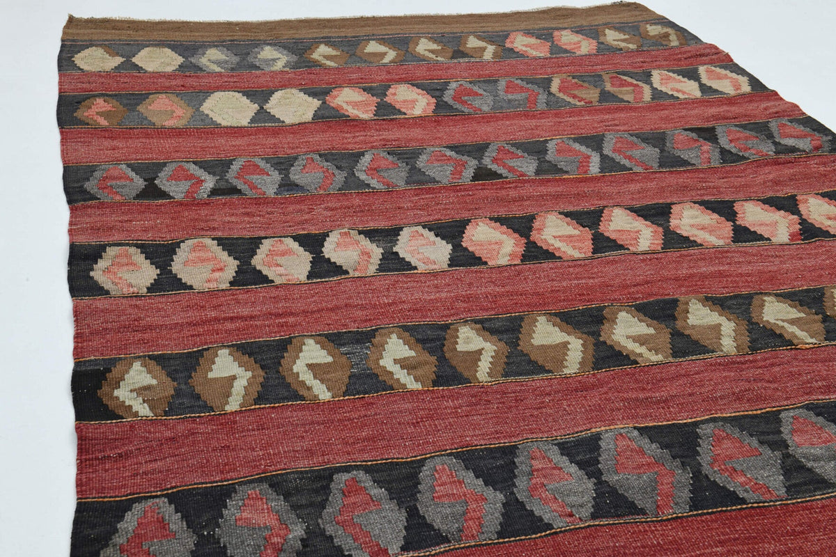 El yapımı vintage yolluk 140x353 cm geometrik desenli yün - mekan görünümü