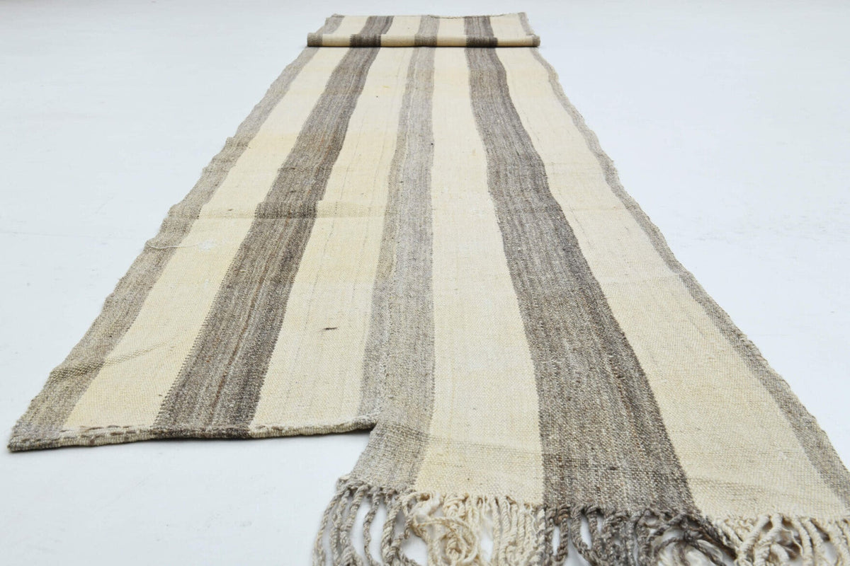 El yapımı vintage yolluk 74x422 cm çizgili desenli yün - kenar ve saçak detayı