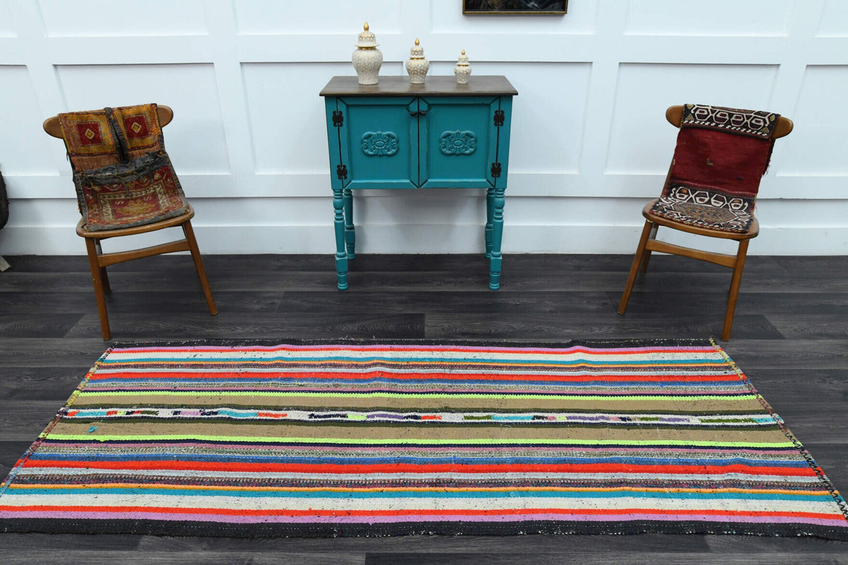 El yapımı vintage halı 94x241 cm çizgili desenli yün - kenar ve saçak detayı