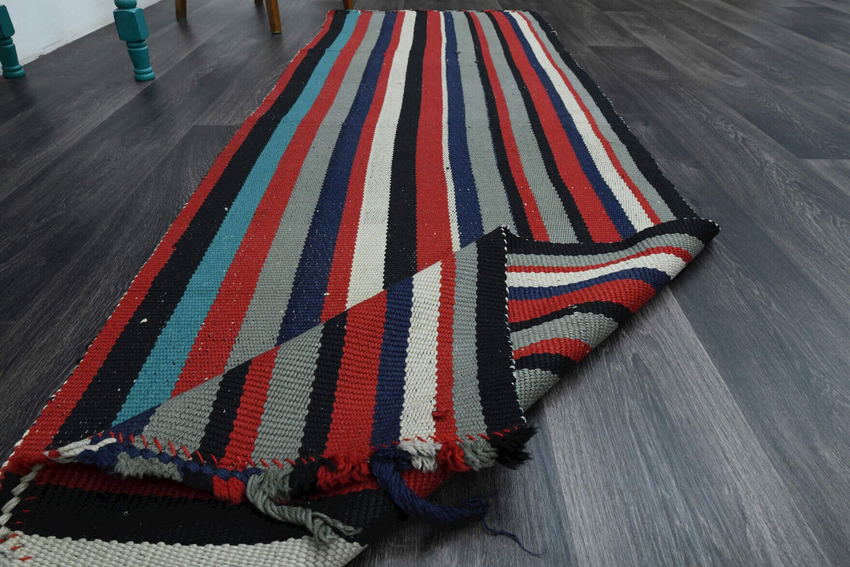 El yapımı vintage yolluk 79x246 cm çizgili desenli yün - ışık altında renk detayı