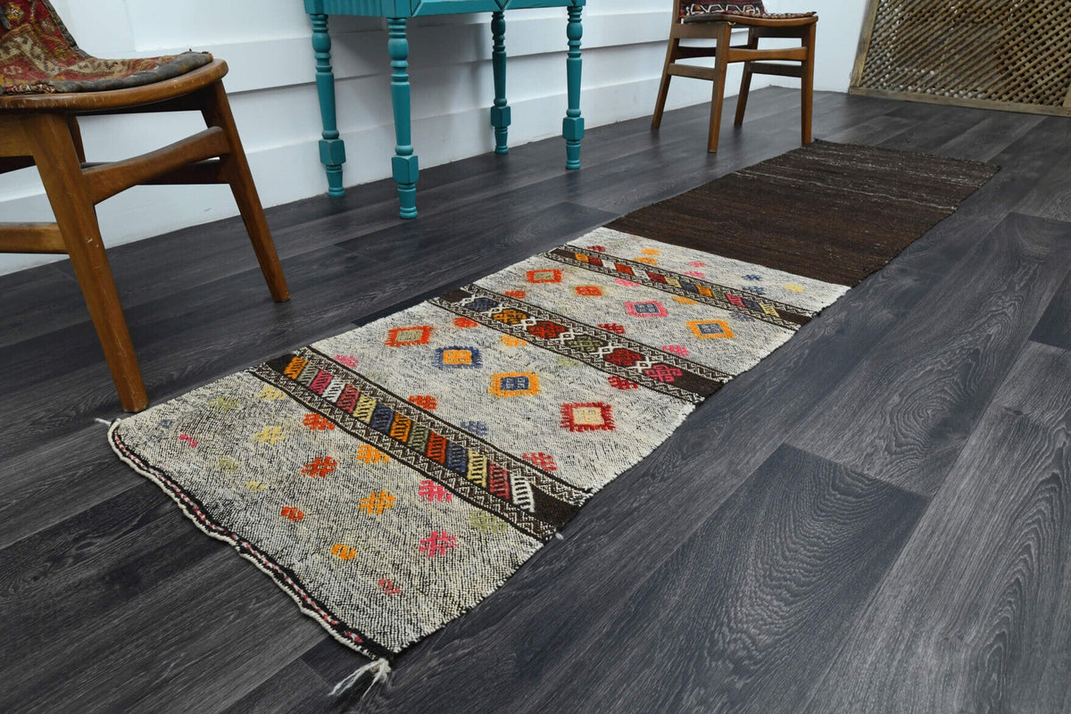 El yapımı vintage yolluk 66x272 cm i̇kat desenli yün - yakın çekim doku detayı