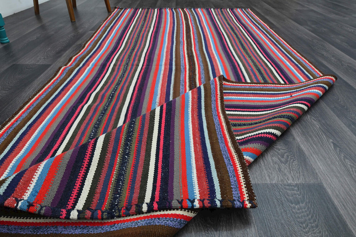 El yapımı vintage yolluk 132x279 cm çizgili desenli yün - ışık altında renk detayı