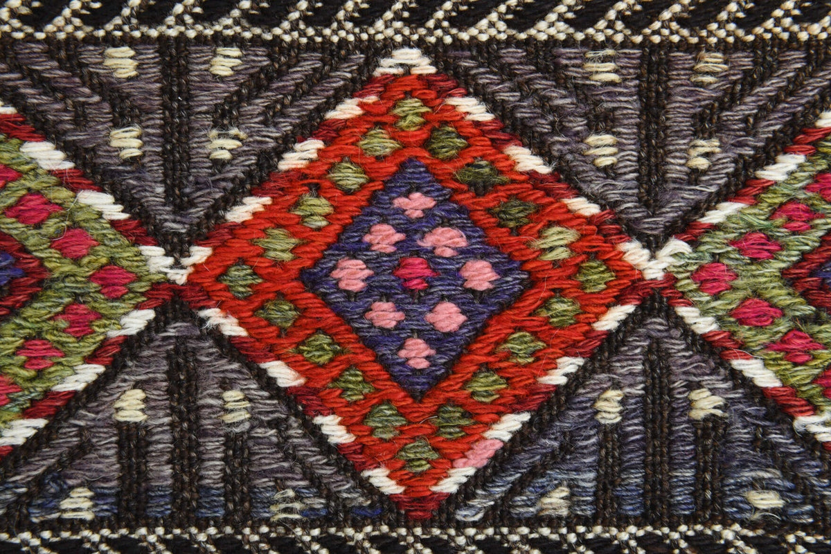 El yapımı vintage halı 61x213 cm tribal desenli yün - açık alan görünümü