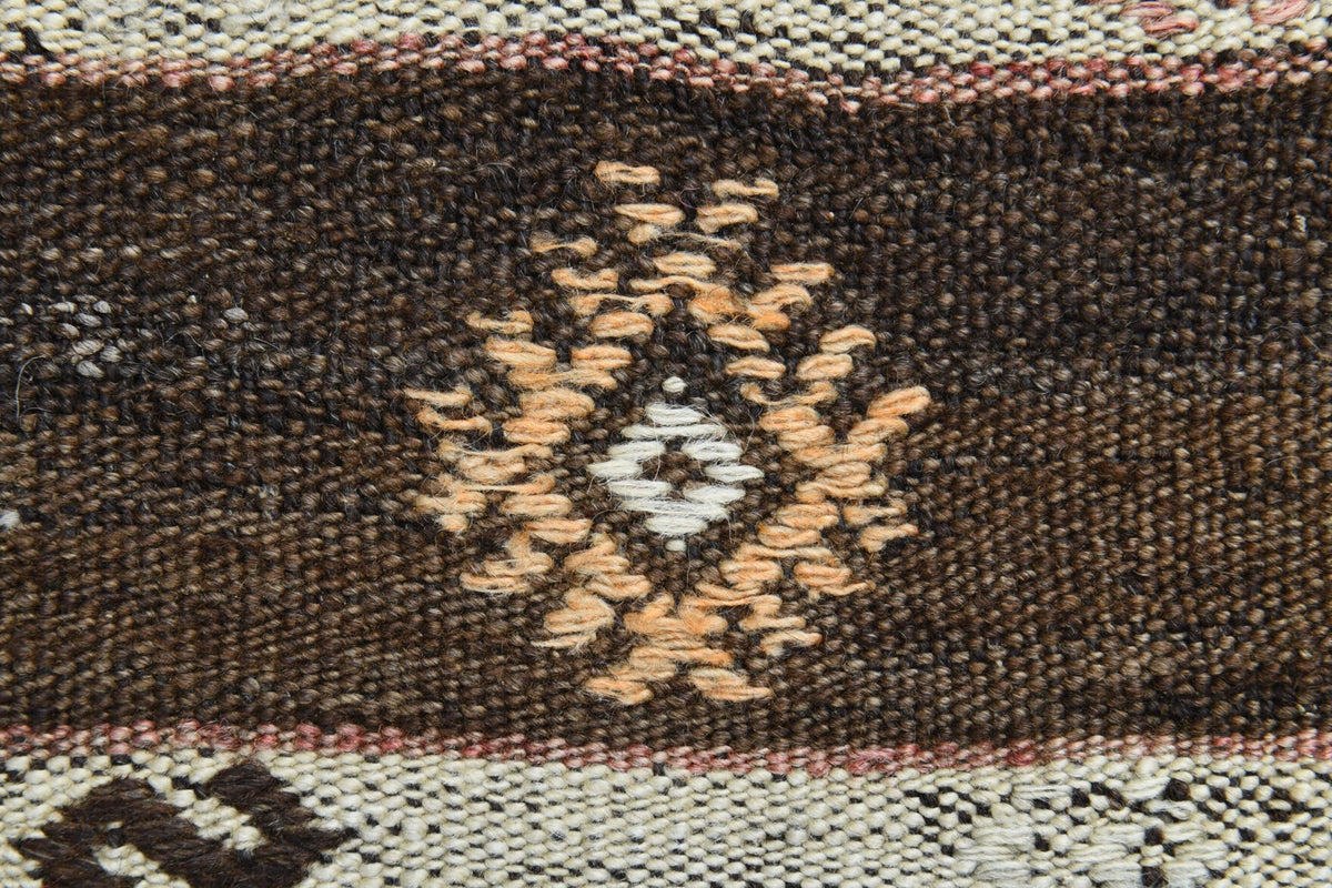 El yapımı vintage yolluk 61x213 cm i̇kat desenli yün - açık alan görünümü